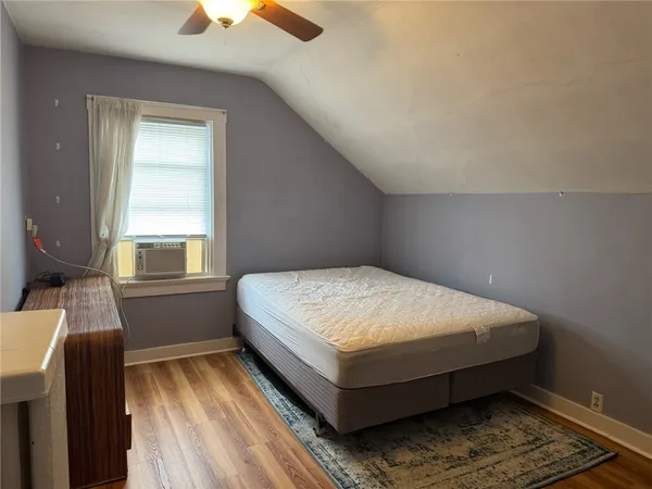 $3,200 | 23 Carey Street, Newport, RI 02840