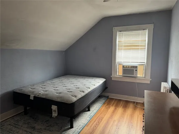 $3,200 | 23 Carey Street, Newport, RI 02840