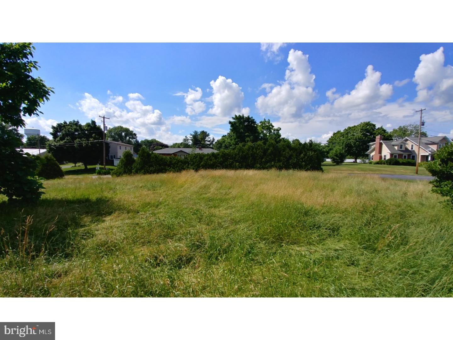 1346 Tagart Road Pennsburg, PA 18073 - Photo 5 of 7 Back Yard