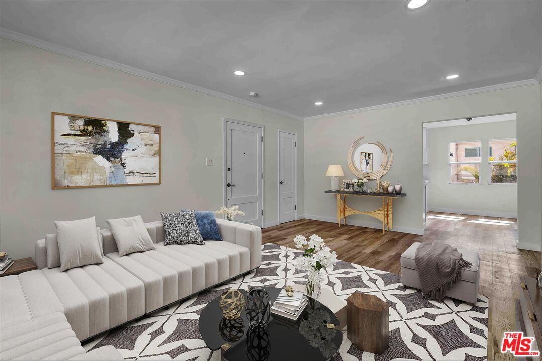 11575 Riverside Drive Valley Village, CA 91602 - Photo 3 of 16 a living room with furniture