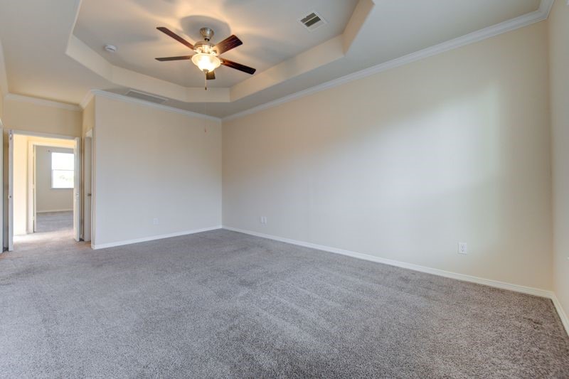 10014 Spring Shadows Park Circle Houston, TX 77080 - Photo 17 of 39 a view of an empty room