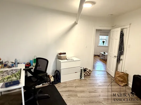 $3,200 | 576 Washington Street, Unit 7, Brookline, MA 02446