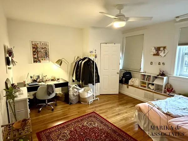 $3,200 | 576 Washington Street, Unit 7, Brookline, MA 02446