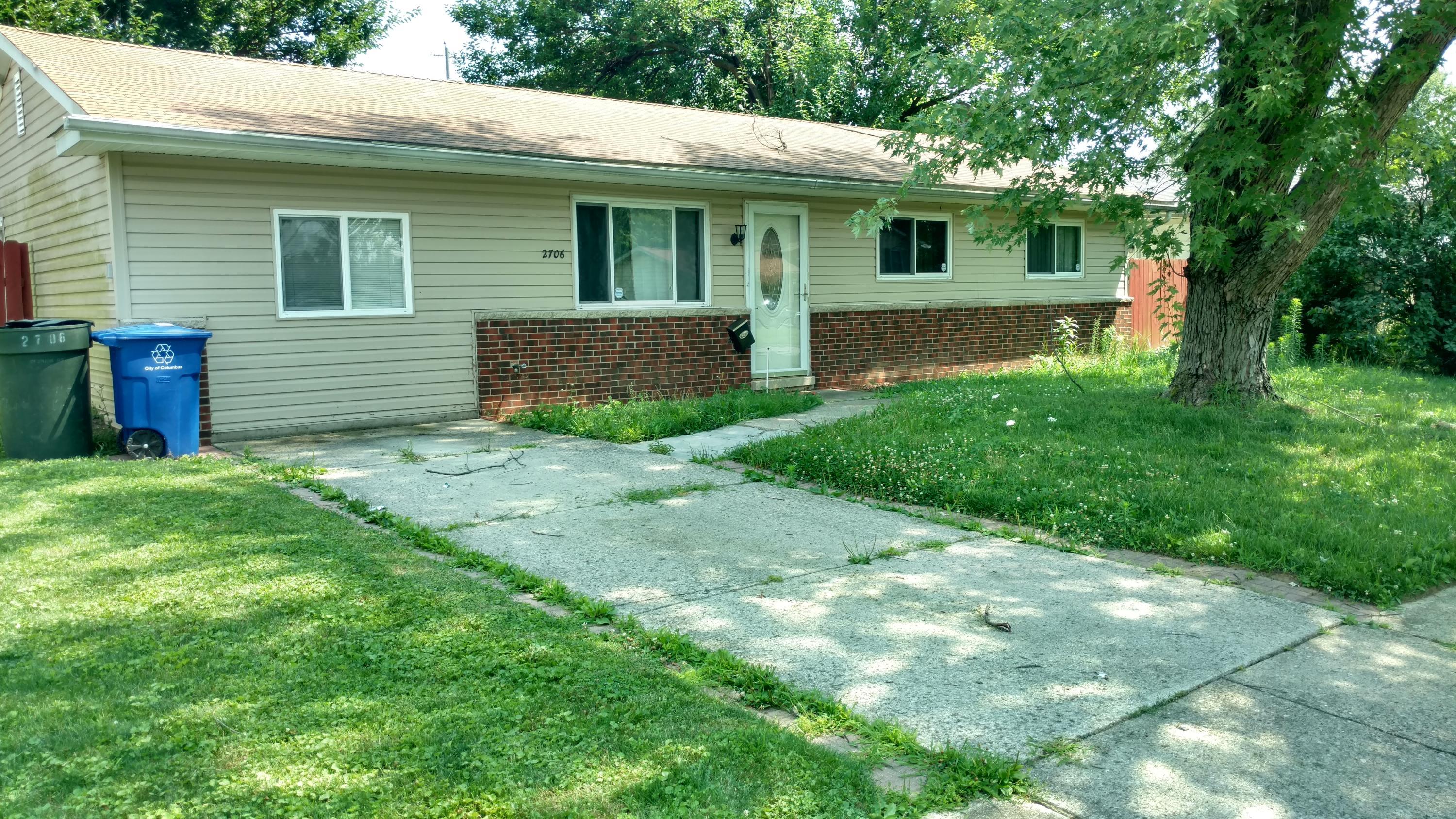 2706 Denmark Road Columbus, OH 43232 - Photo 1 of 13 Gallery Image 1