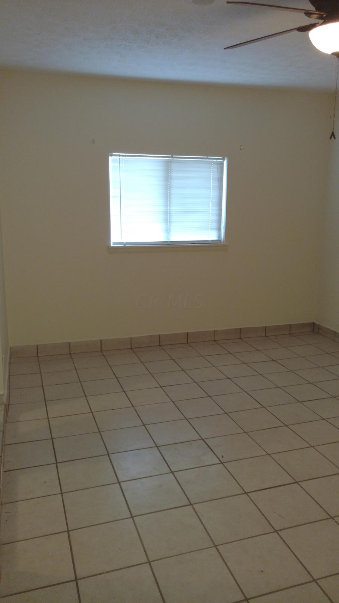2706 Denmark Road Columbus, OH 43232 - Photo 4 of 13 Gallery Image 4