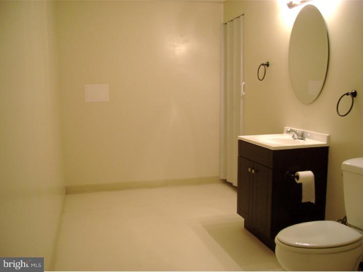 813 Crestview Road Philadelphia, PA 19128 - Photo 19 of 21