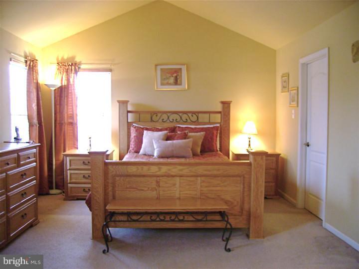 813 Crestview Road Philadelphia, PA 19128 - Photo 9 of 21