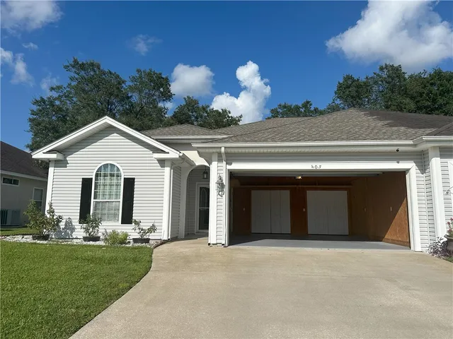 $1,950 | 405 Cobble Stone Way, Brunswick, GA 31520