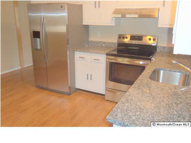 9 Colonial Court Howell, NJ 07731 - Photo 2 of 17 Additional Photo