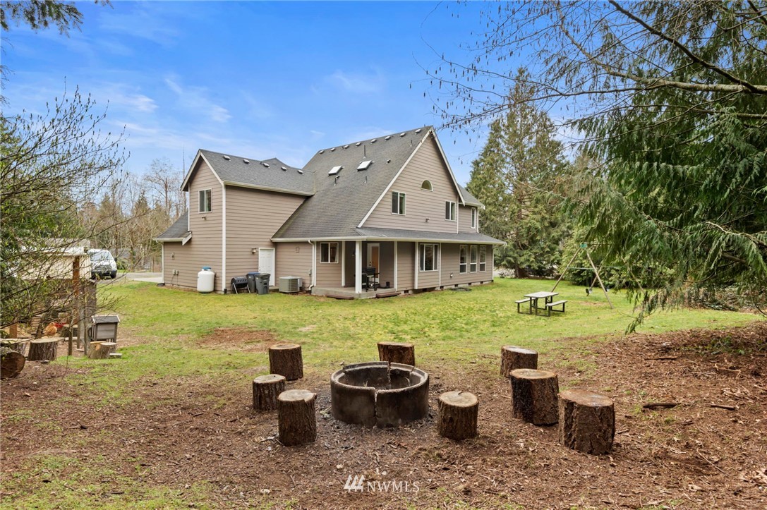 5510 East Collins Road Port Orchard, WA 98366 - Photo 33 of 37 Gallery Image 33