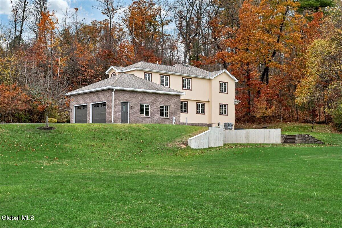 1306 Putnam Road Rotterdam, NY 12306 - Photo 59 of 76 67-P1603584