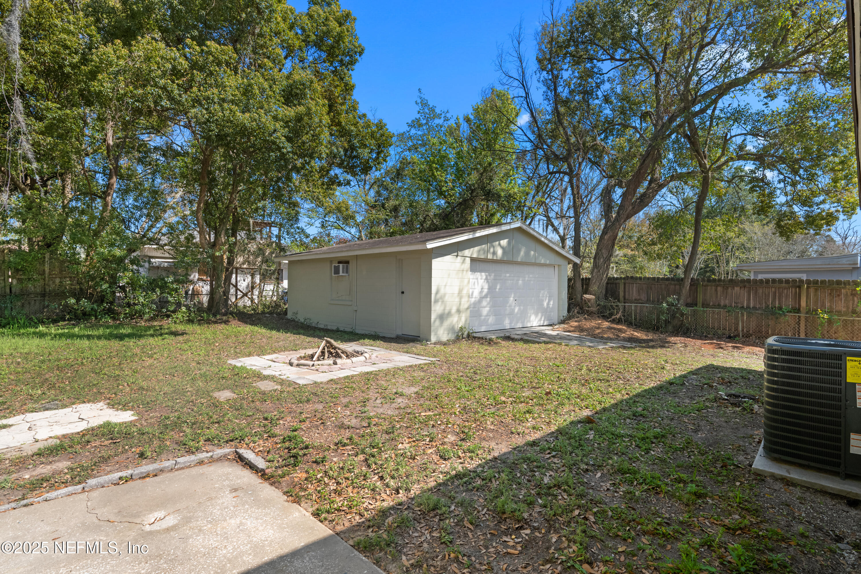 817 Wren Road Jacksonville, FL 32216 - Photo 27 of 36 DSC_4161