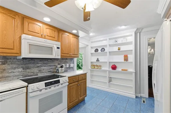 $250,000 | 383 Hamilton Avenue, Meadville, PA 16335