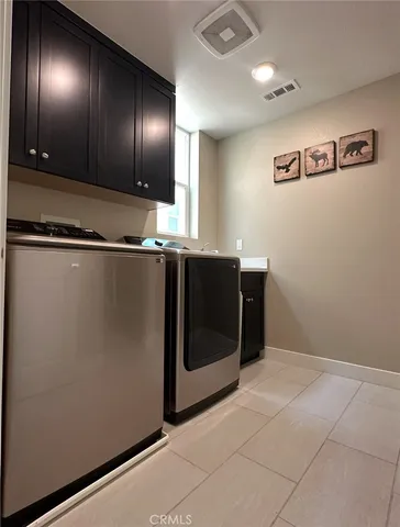 a view of a refrigerator