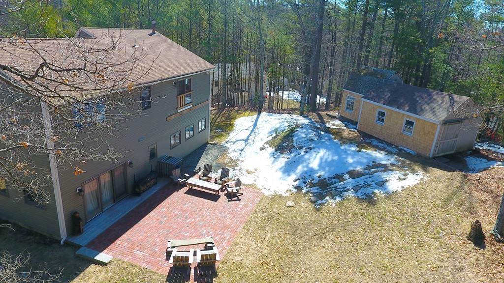 11 Leslie Road Rowley, MA 01969 - Photo 3 of 30