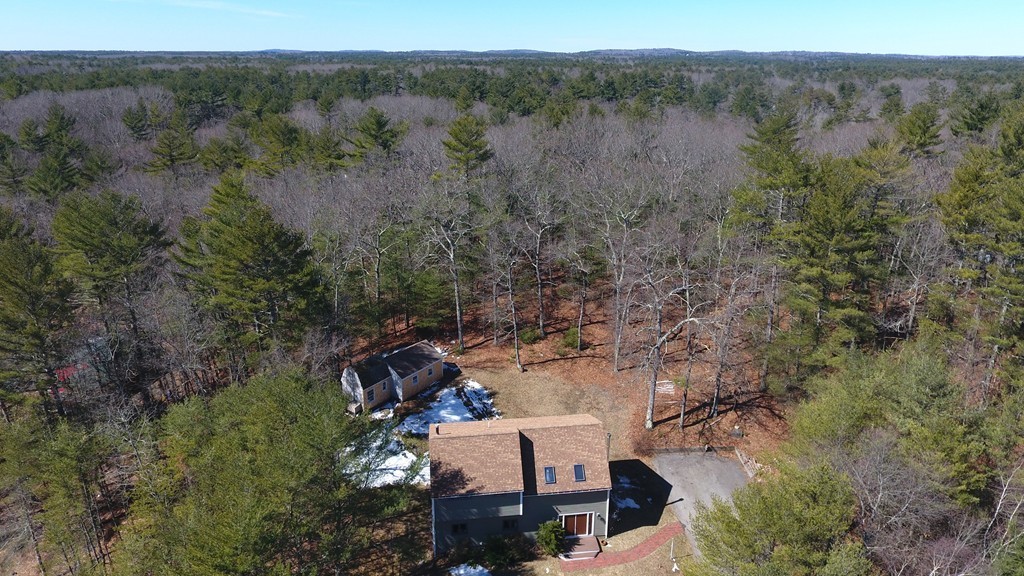 11 Leslie Road Rowley, MA 01969 - Photo 5 of 30