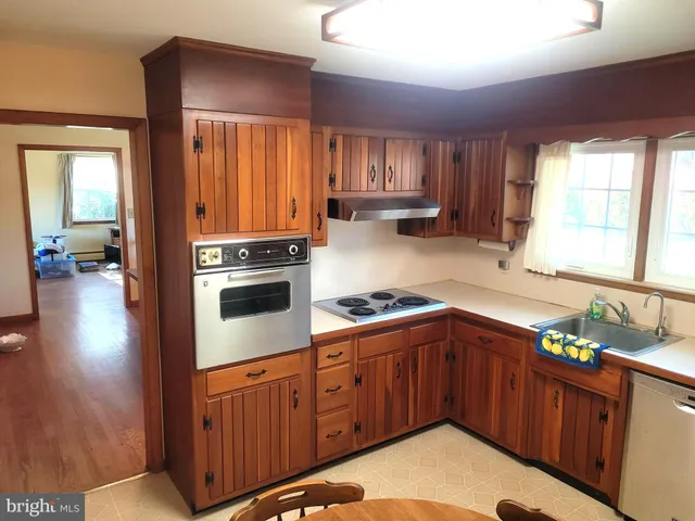 $475,000 | 10 Greenvale Road, Westminster, MD 21157