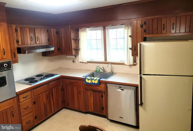 $475,000 | 10 Greenvale Road, Westminster, MD 21157