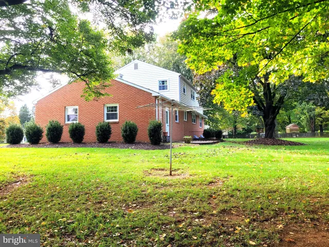 $475,000 | 10 Greenvale Road, Westminster, MD 21157