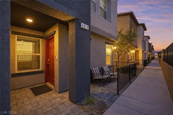 $335,000 | 6916 Stratham Hill Street, Las Vegas, NV 89166