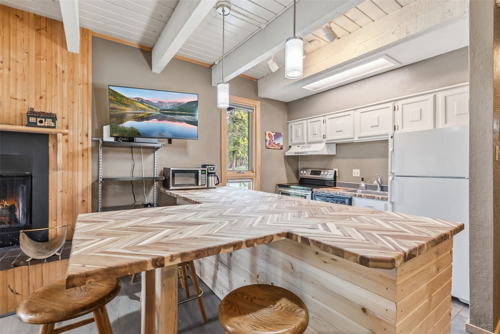 465 4 O Clock Road, Unit T2 Breckenridge, CO 80424 - Photo 5 of 25