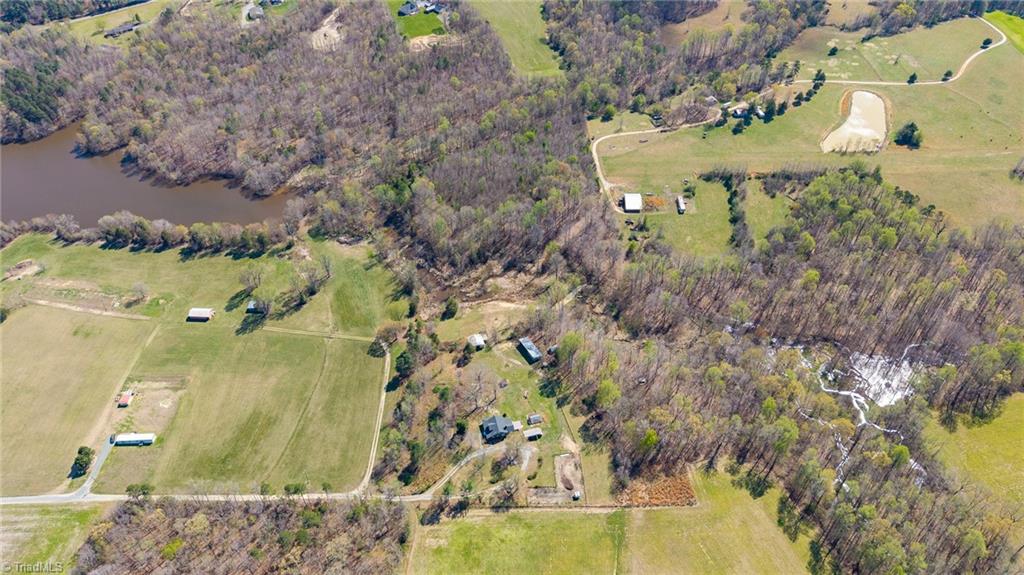 5846 Coble Church Road Julian, NC 27283 - Photo 6 of 50