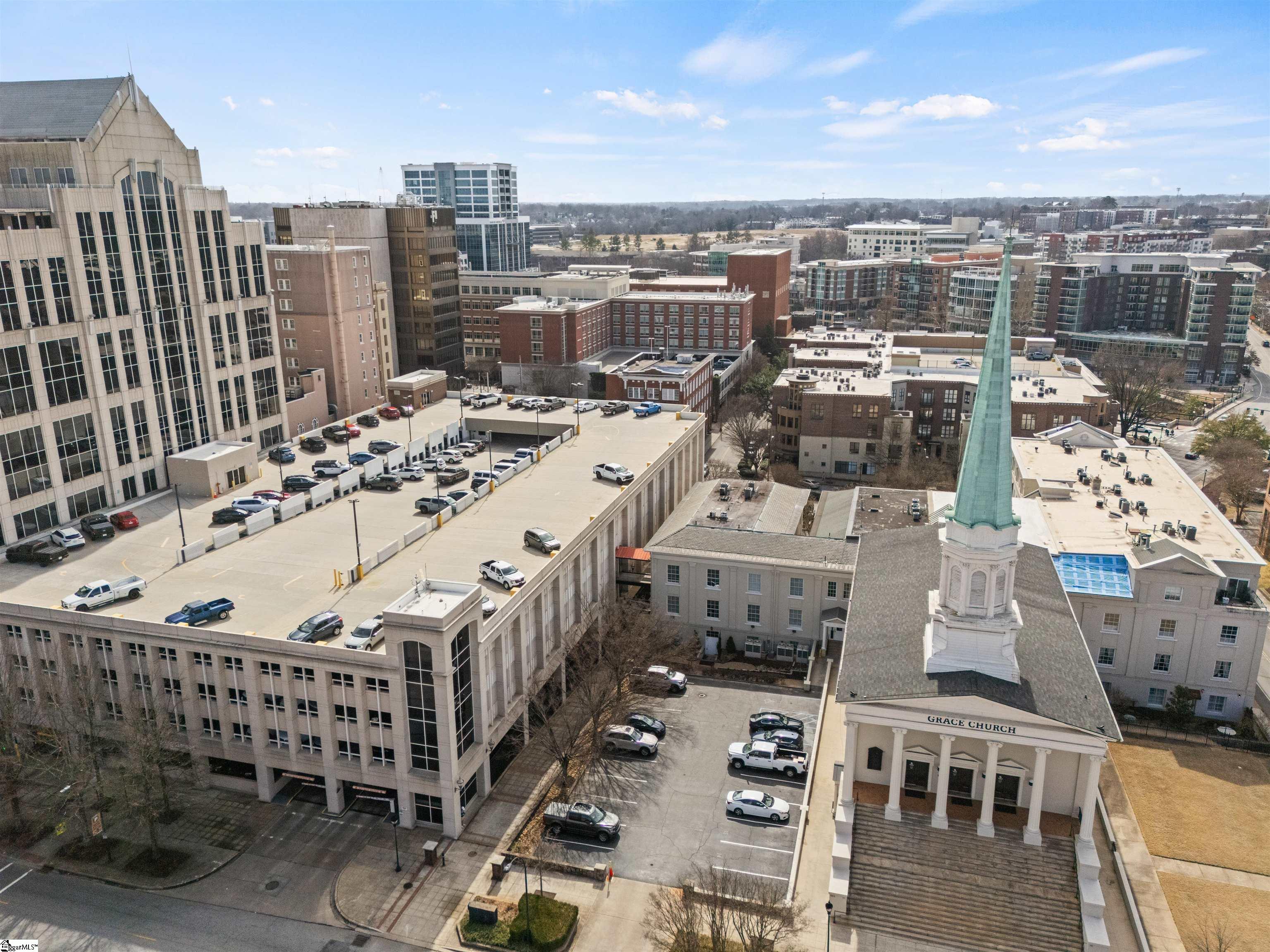 100 West Court Street, Unit 3L Greenville, SC 29601 - Photo 27 of 38