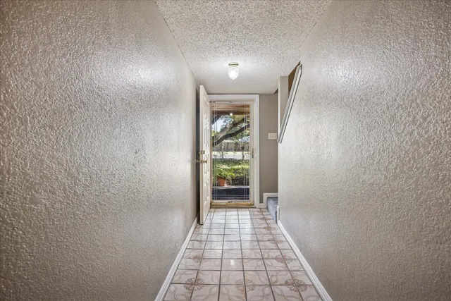 $425,000 | 12902 Mystic Drive, Manchaca, TX 78652