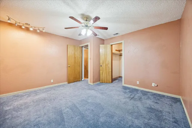 $425,000 | 12902 Mystic Drive, Manchaca, TX 78652