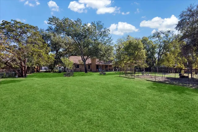 $425,000 | 12902 Mystic Drive, Manchaca, TX 78652