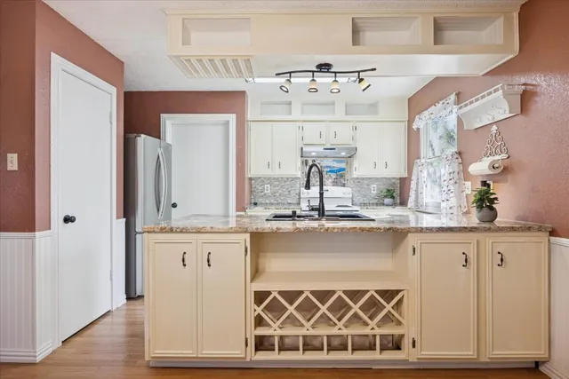 $425,000 | 12902 Mystic Drive, Manchaca, TX 78652