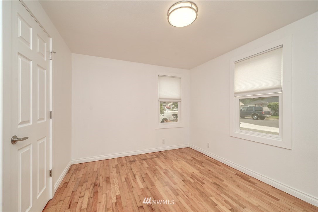 3114 Southeast 5th Street Renton, WA 98058 - Photo 22 of 32 Gallery Image 22