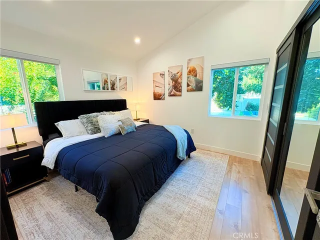 $4,850 | 502 North Avon Street, Burbank, CA 91505