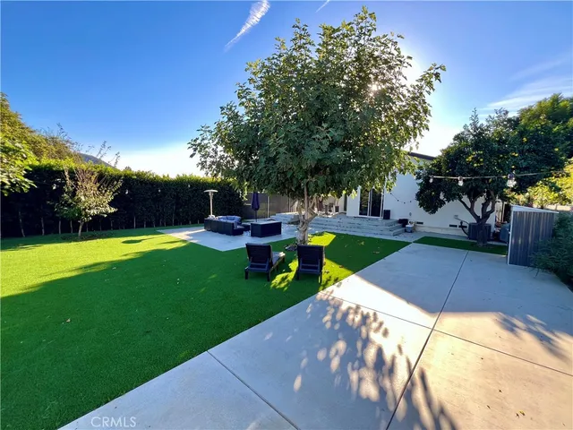 $4,850 | 502 North Avon Street, Burbank, CA 91505