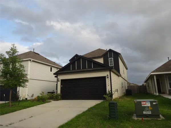 $1,900 | 2116 Graham Pt Way, Conroe, TX 77301