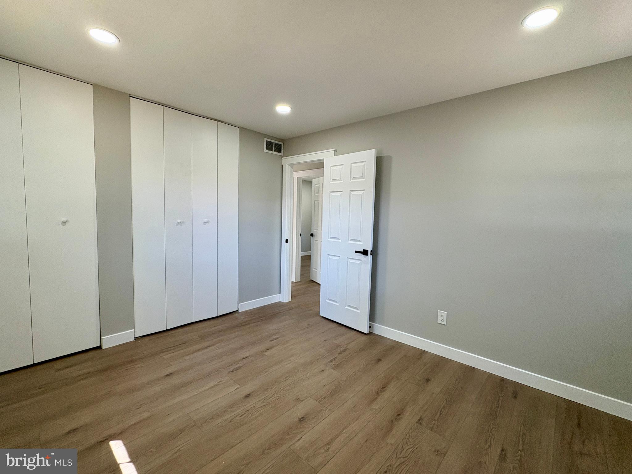 925 Longview Avenue Pasadena, MD 21122 - Photo 17 of 37