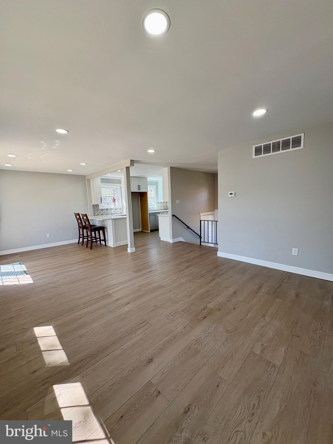 925 Longview Avenue Pasadena, MD 21122 - Photo 24 of 37