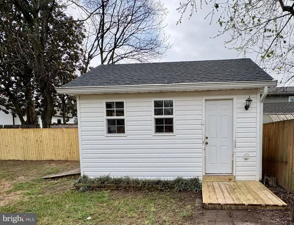 $489,900 | 925 Longview Avenue, Pasadena, MD 21122