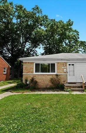 $1,050 | 1919 Ackley Avenue, Westland, MI 48186