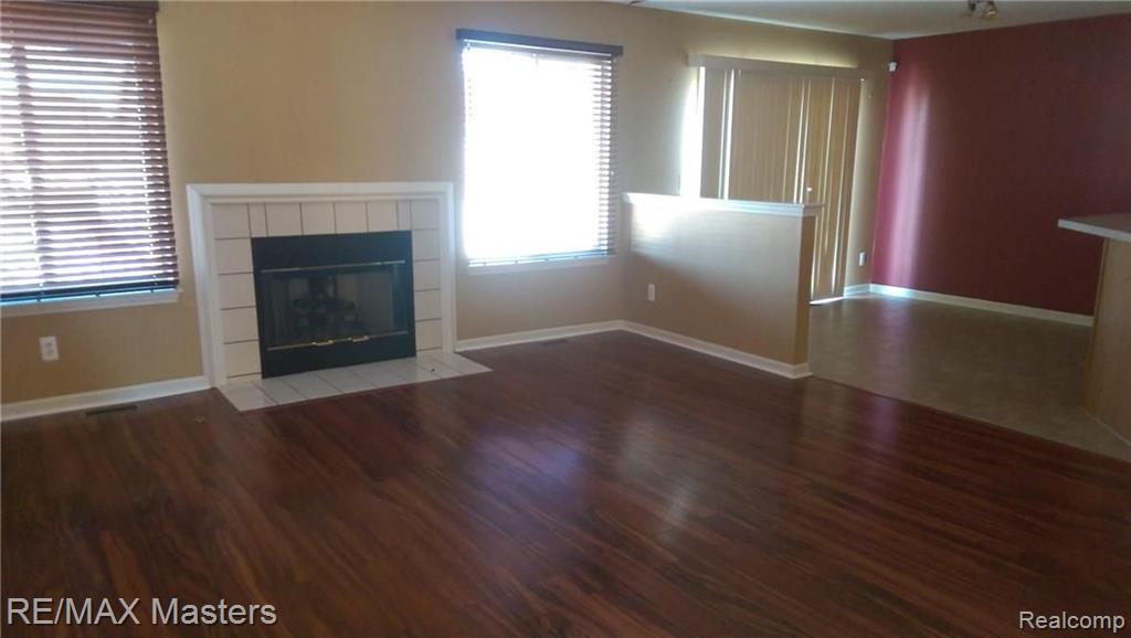 4058 Stone Post Road Newport, MI 48166 - Photo 2 of 22