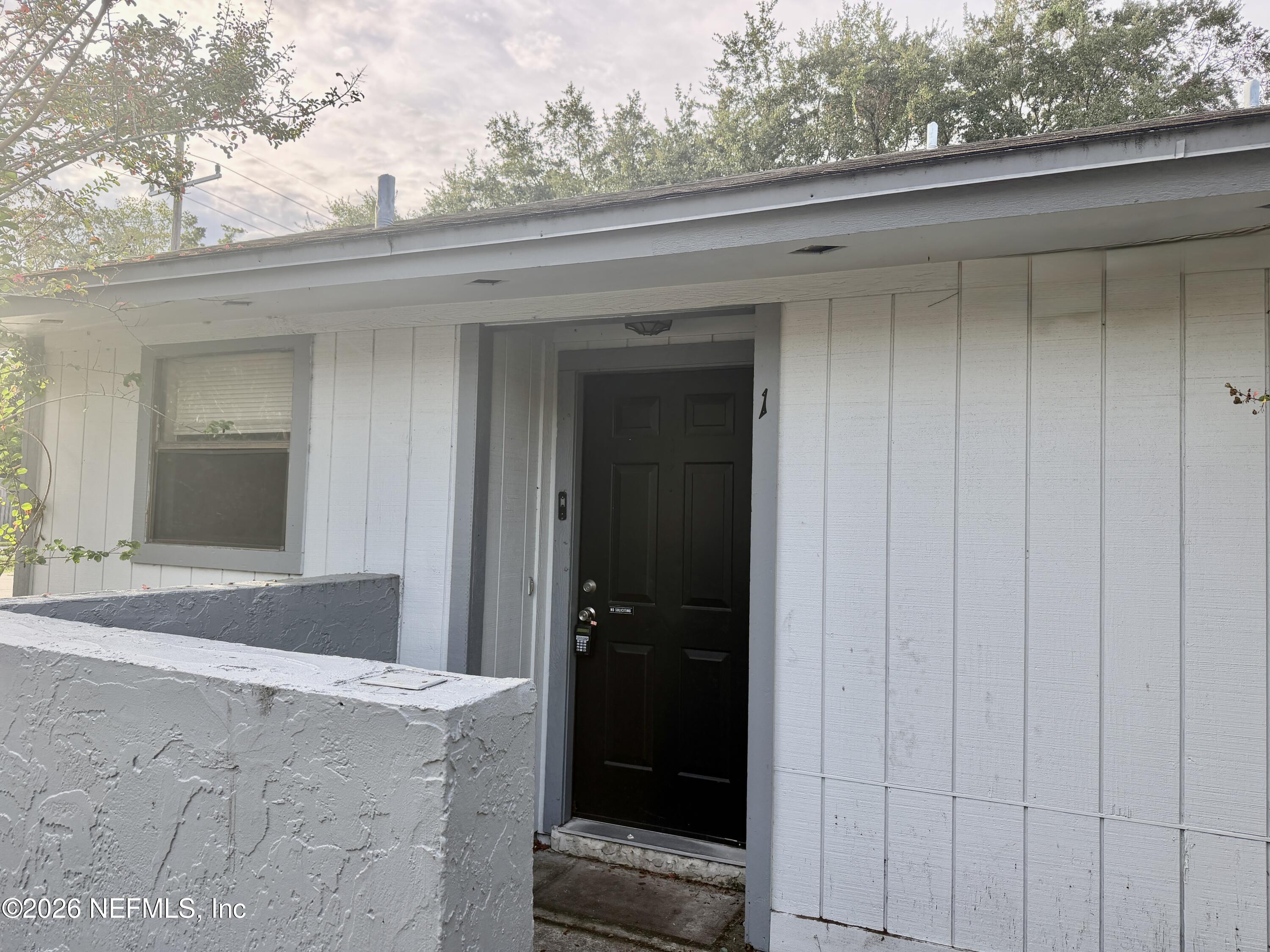 5142 Ricker Road, Unit 1 Jacksonville, FL 32210 - Photo 2 of 22 IMG_0393