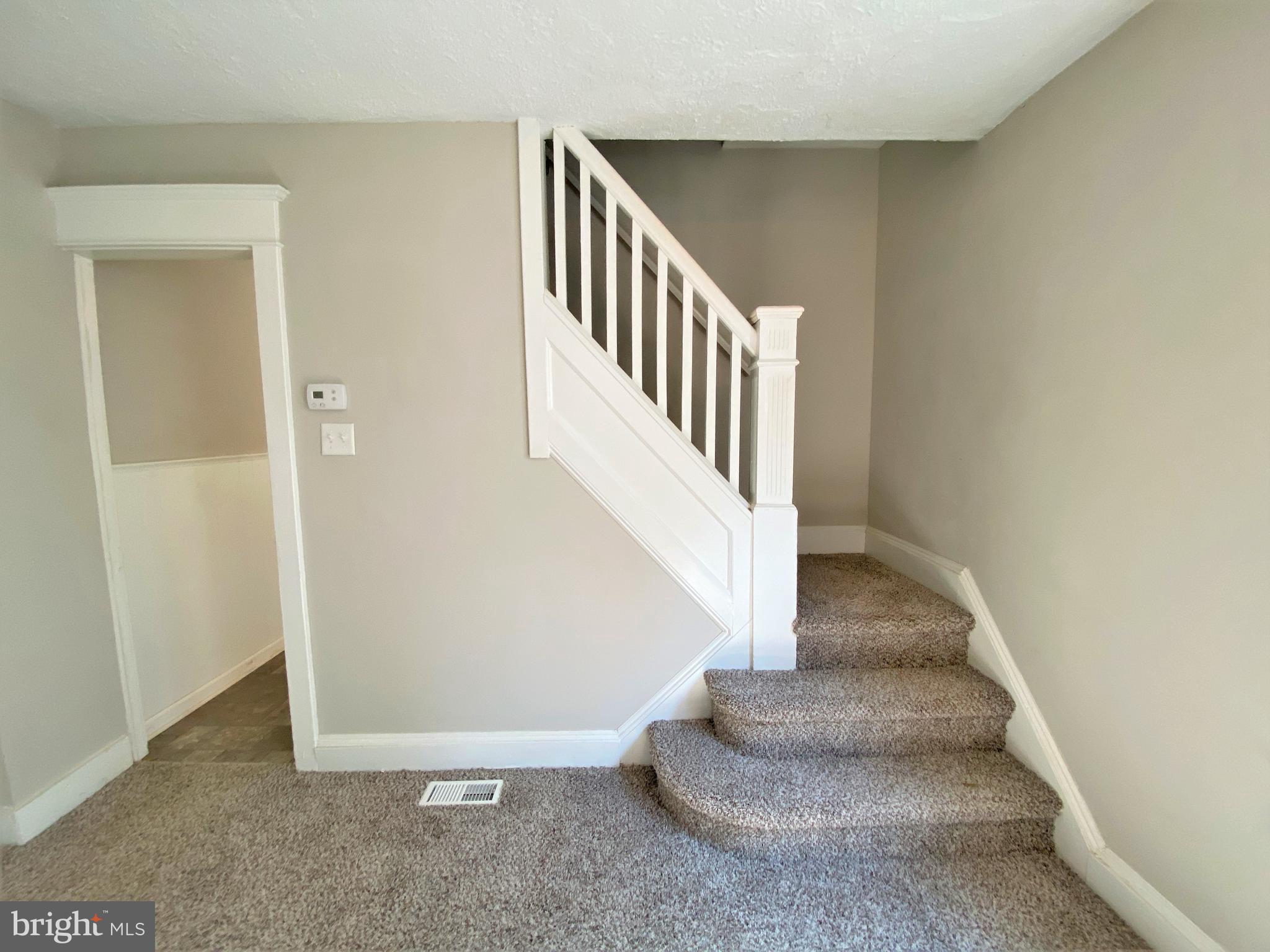 34 Reed Avenue Hamilton, NJ 08610 - Photo 10 of 18