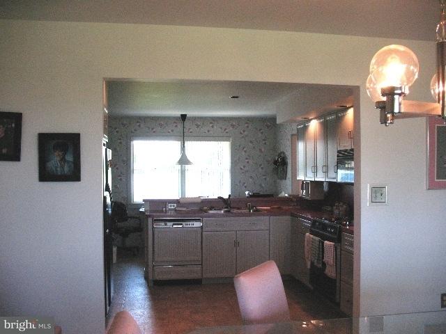 742 Orchard Road Manheim, PA 17545 - Photo 13 of 27