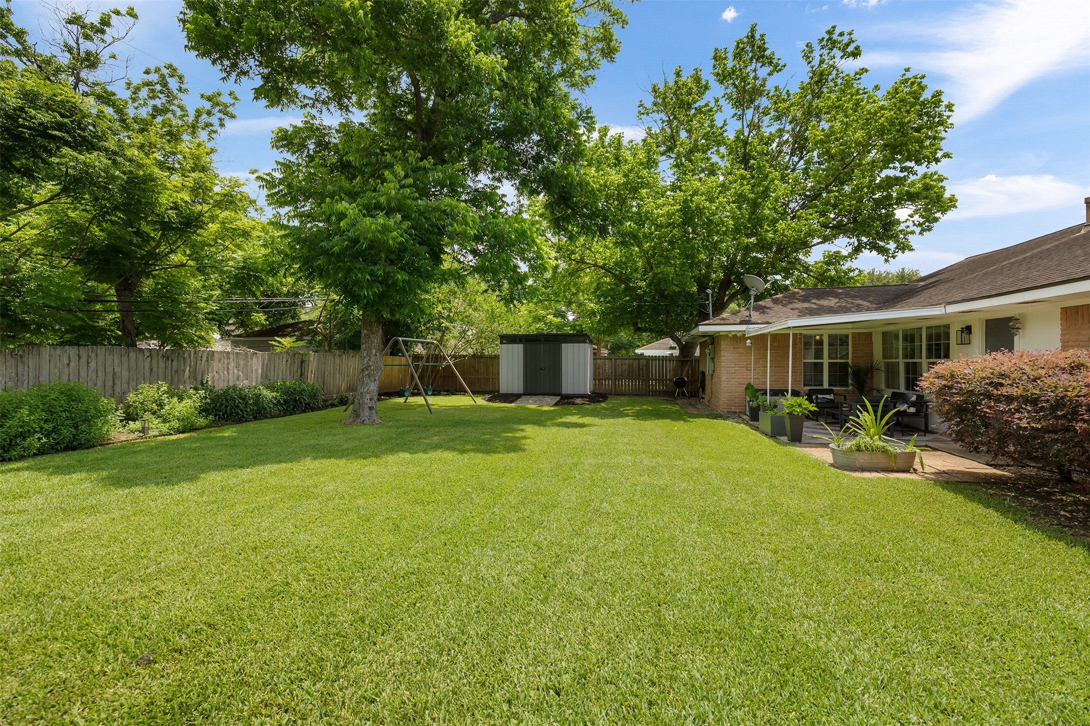 5222 Spellman Road Houston, TX 77035 - Photo 20 of 26