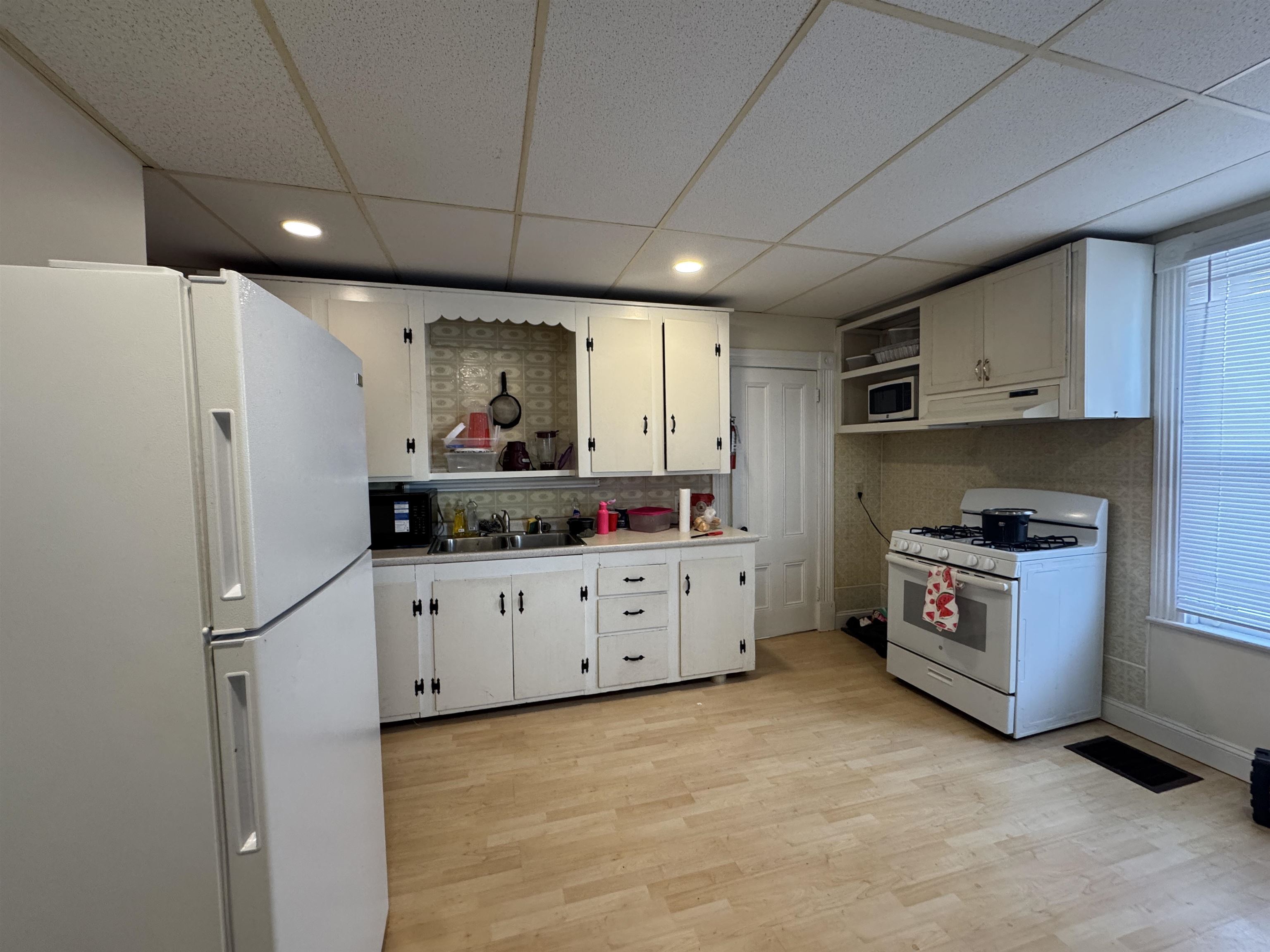 9 High Street St. Albans, VT 05478 - Photo 4 of 9