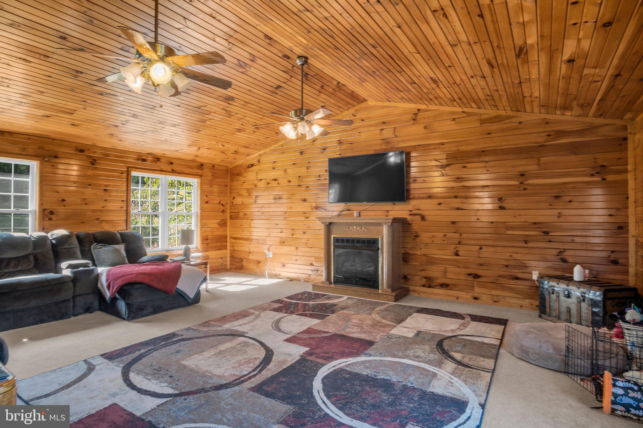 310 Greenbriar Road Elliottsburg, PA 17024 - Photo 7 of 36