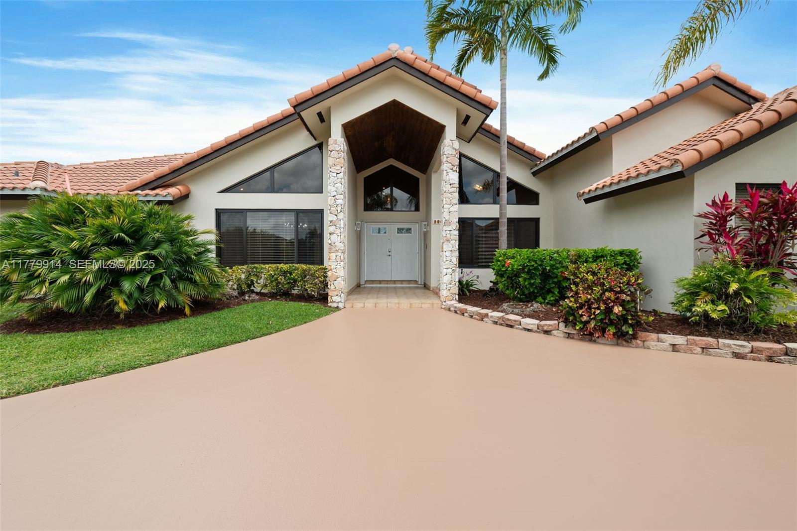 10061 Southwest 144th Street Miami, FL 33176 - Photo 3 of 46