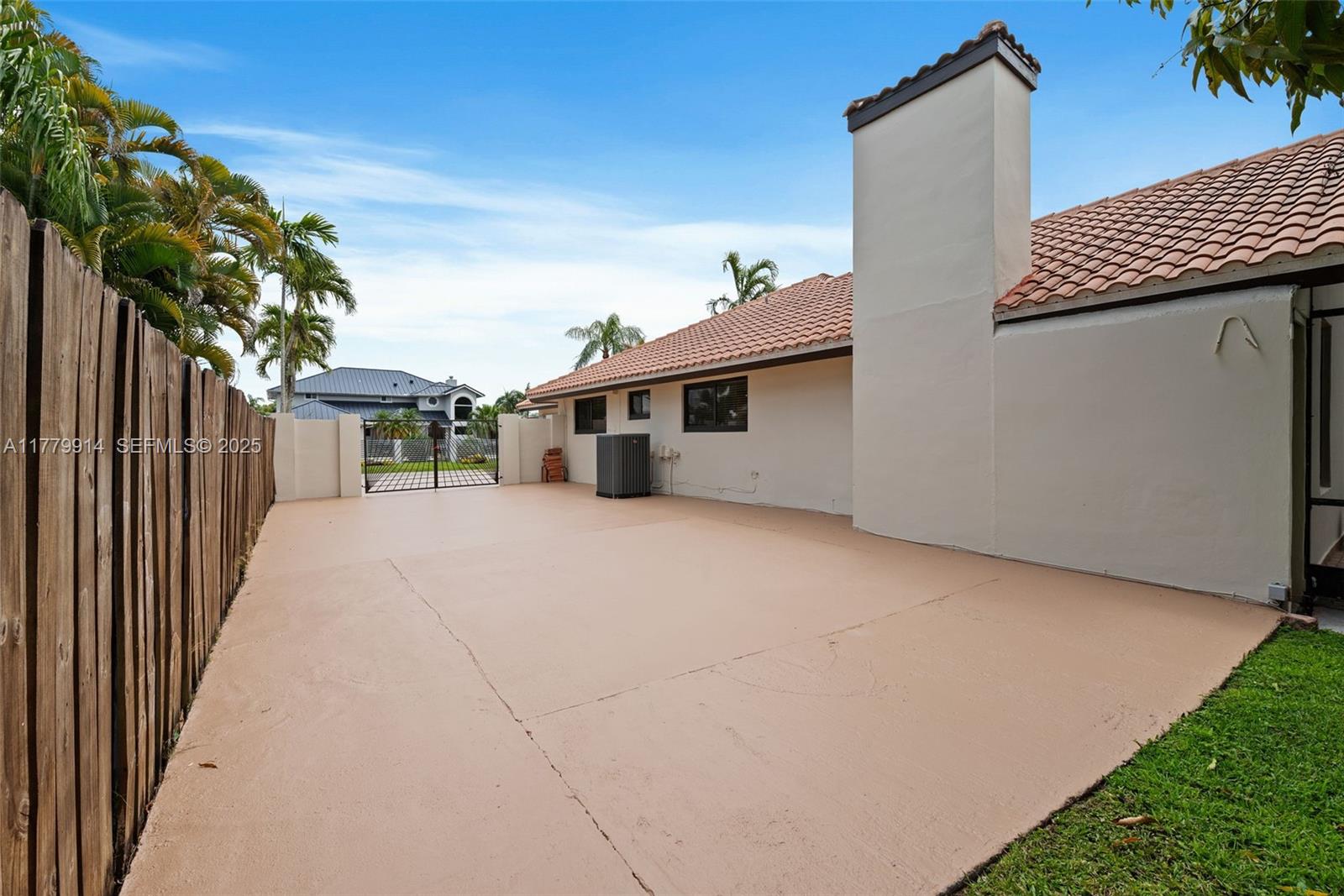 10061 Southwest 144th Street Miami, FL 33176 - Photo 43 of 46