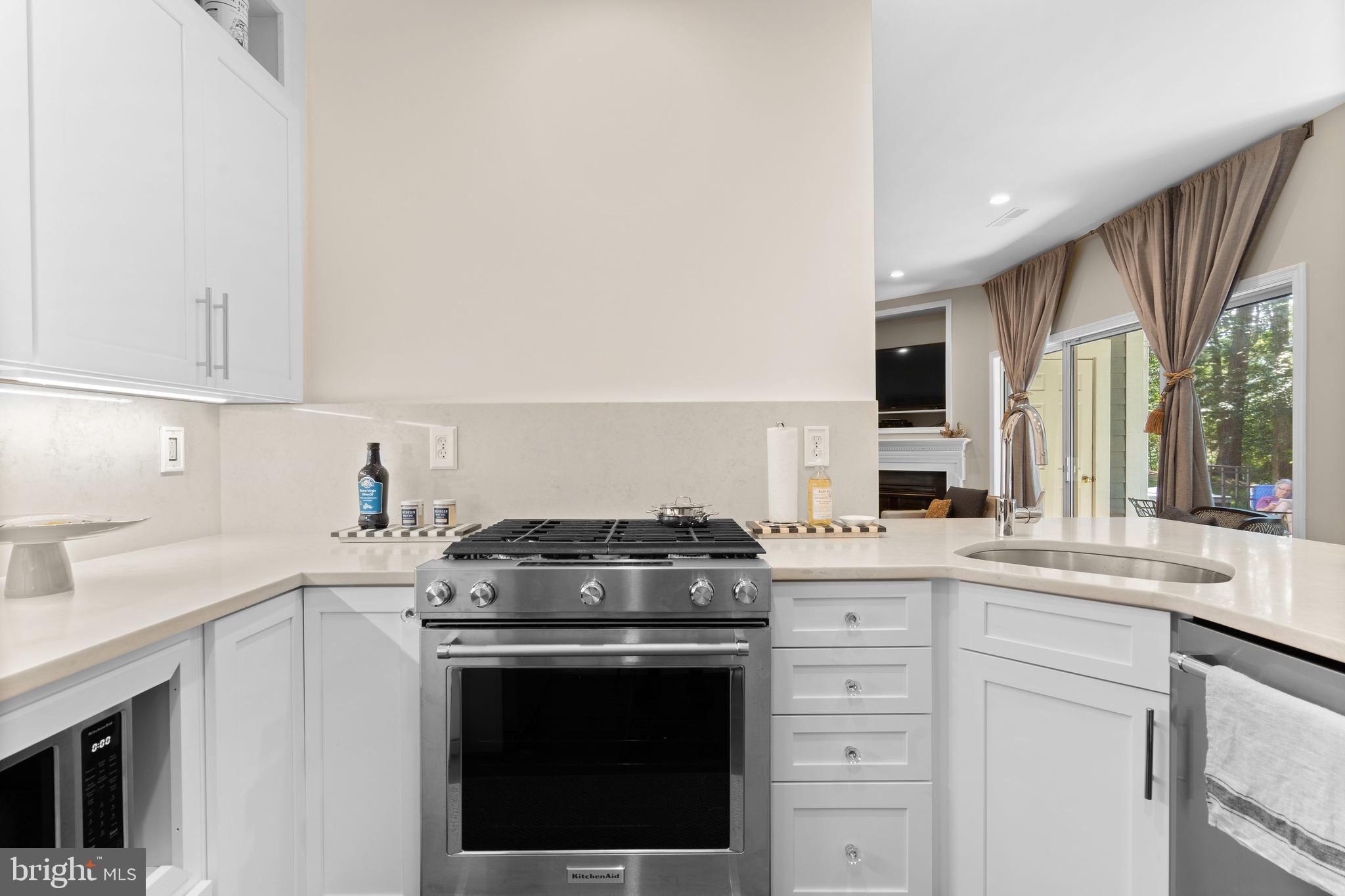 645 Oakland Hills Drive, Unit 1B Arnold, MD 21012 - Photo 11 of 30