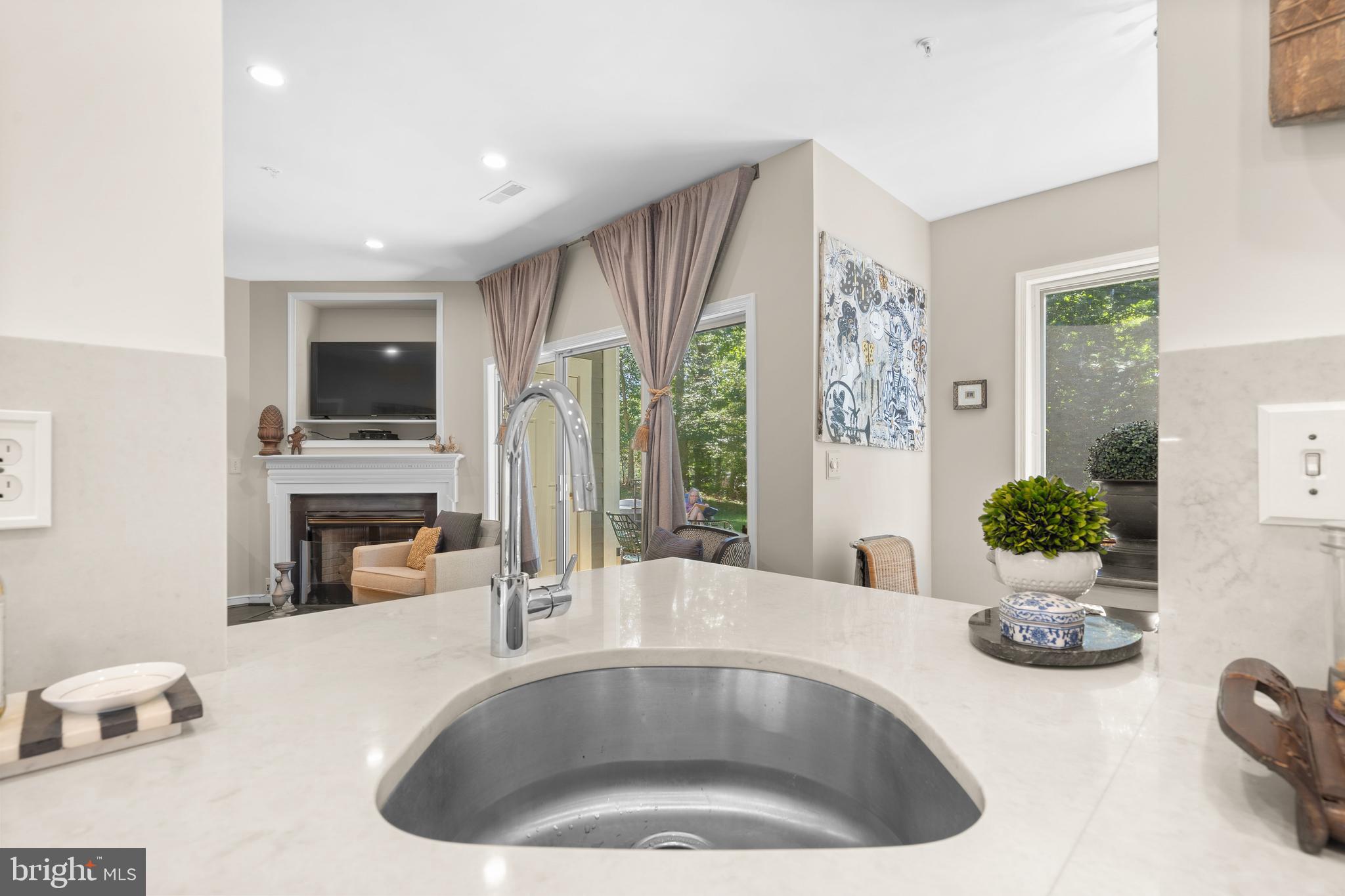 645 Oakland Hills Drive, Unit 1B Arnold, MD 21012 - Photo 12 of 30